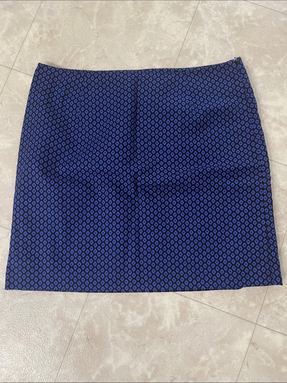 L.L. Bean Navy and Royal Blue Geometric Pencil Skirt 14